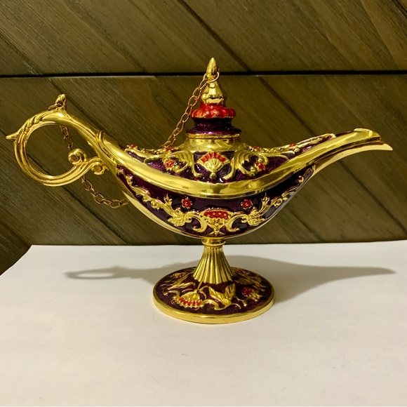 Gold And Purple Medium Genie Lamp - Picture 4 of 10